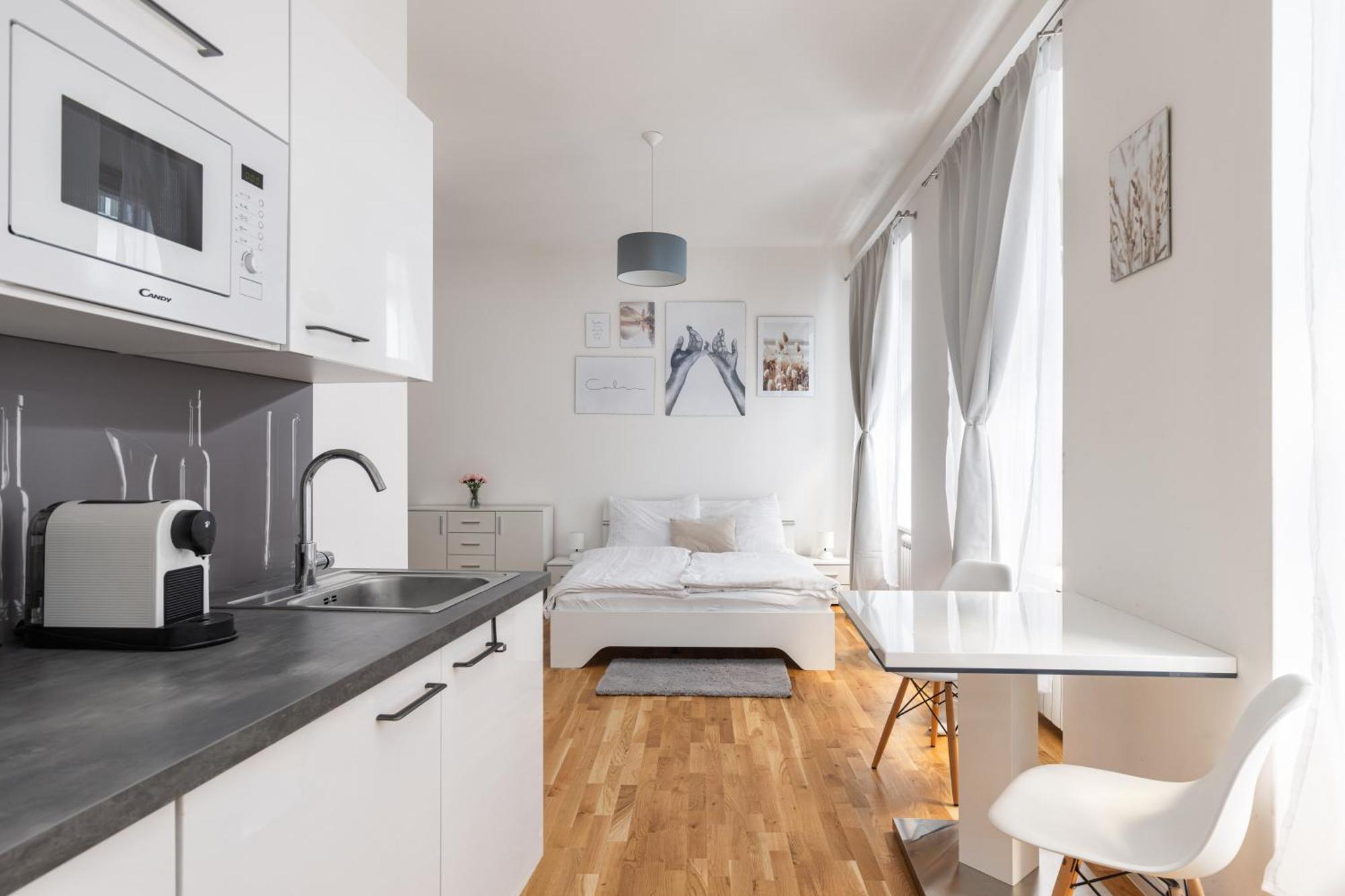 Stay2Gether Beige Nest - Metro Florenc Prague Luaran gambar