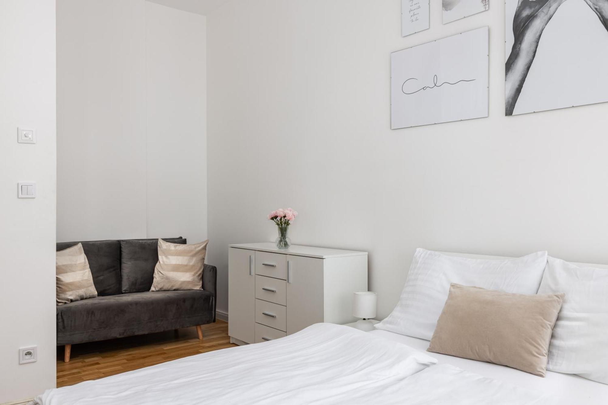 Stay2Gether Beige Nest - Metro Florenc Prague Luaran gambar